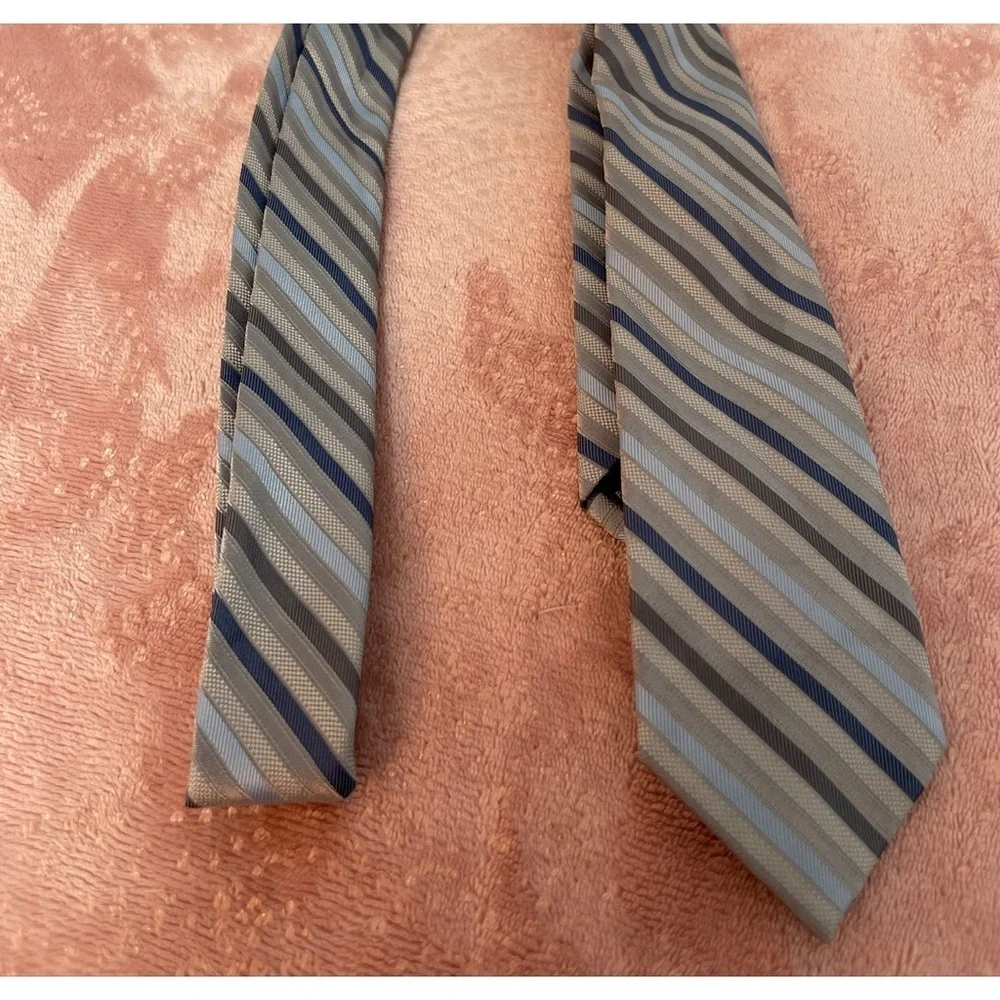 Calvin Klein Gray and Blue Striped Tie - Picture 4 of 8